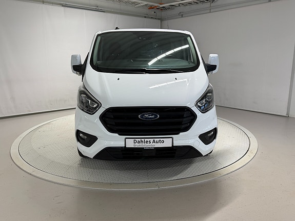 Ford Transit Custom 14 of 30