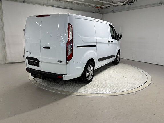 Ford Transit Custom 3 of 30