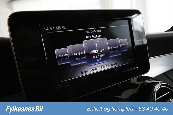 Mercedes-Benz C350 e 11 of 25