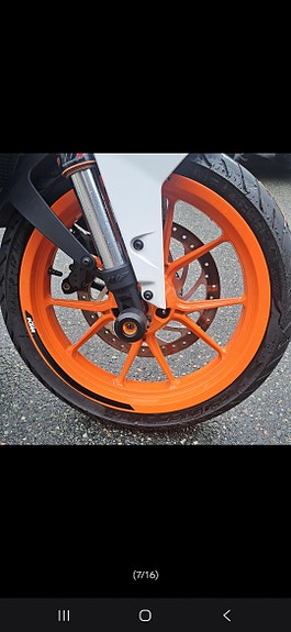 KTM 390 Duke 7 of 18