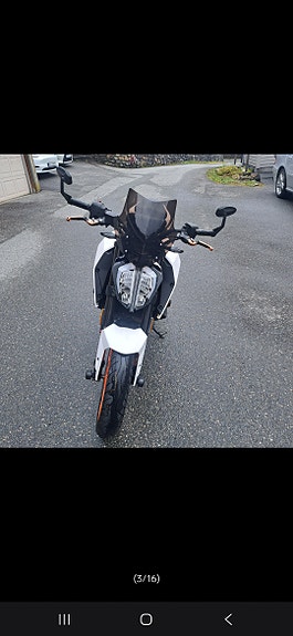 KTM 390 Duke 3 of 18