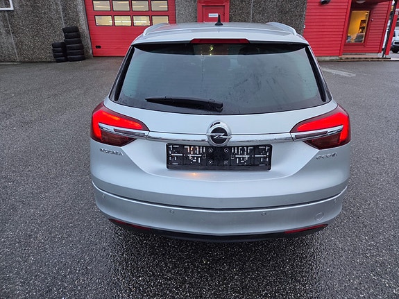 Opel Insignia 4 of 27