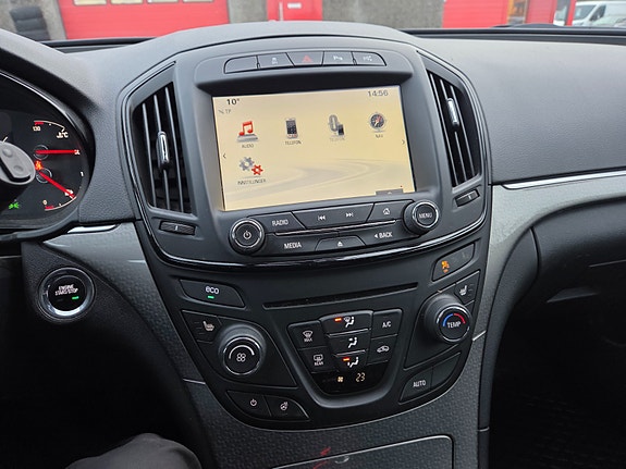 Opel Insignia 12 of 27