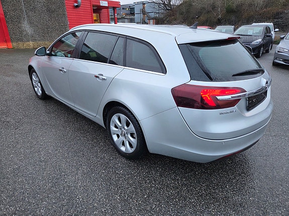 Opel Insignia 5 of 27