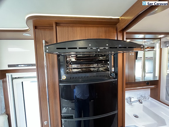 Morelo Palace 88LB 23 of 30