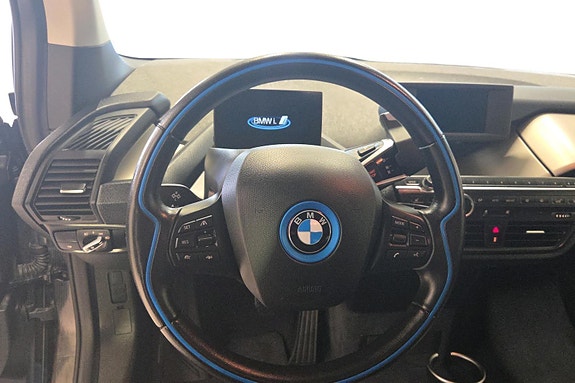 BMW i3 9 of 25