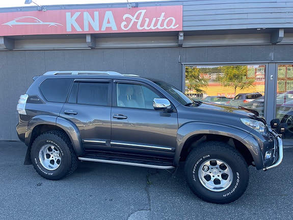 Toyota Land Cruiser 6 of 30