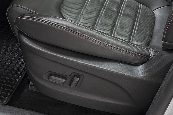 Maxus Euniq 6 16 of 30