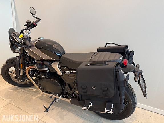 Triumph Speed Twin 900 - kun 733 km!! 6 of 21