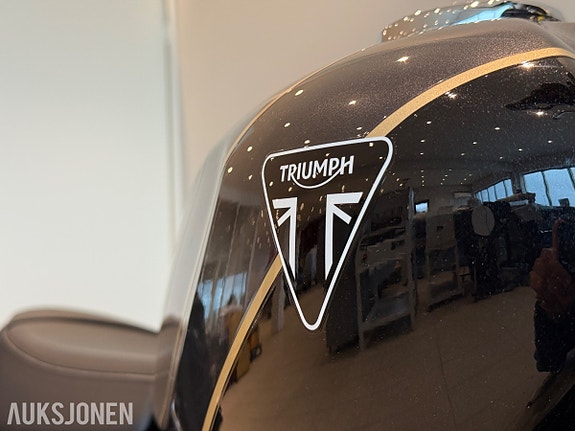 Triumph Speed Twin 900 - kun 733 km!! 7 of 21