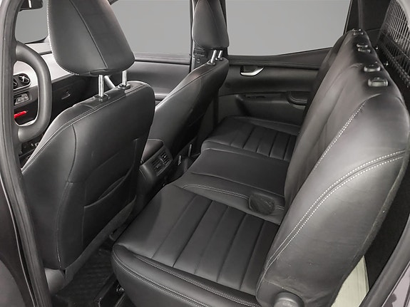 Mercedes-Benz X250 d 23 of 30