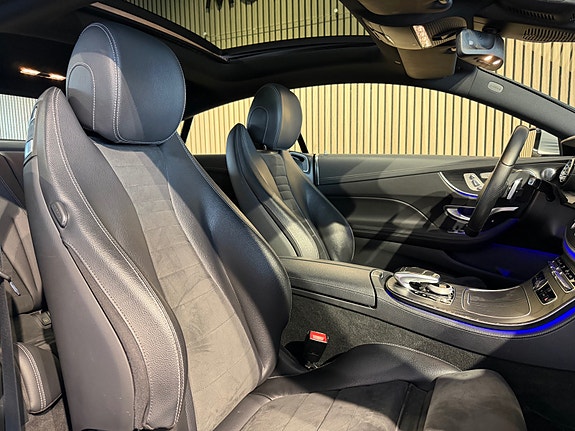 Mercedes-Benz E200 6 of 30