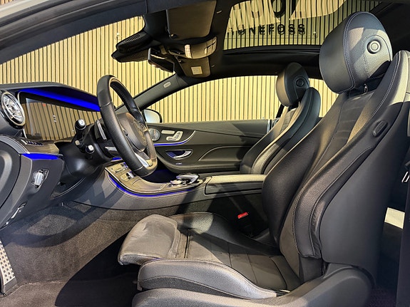 Mercedes-Benz E200 16 of 30