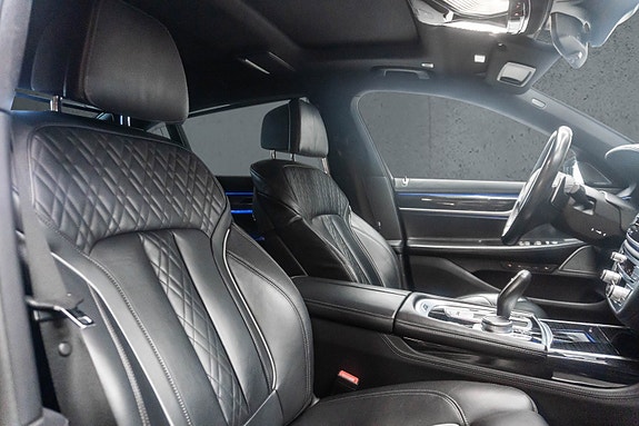 BMW 745Le 20 of 30