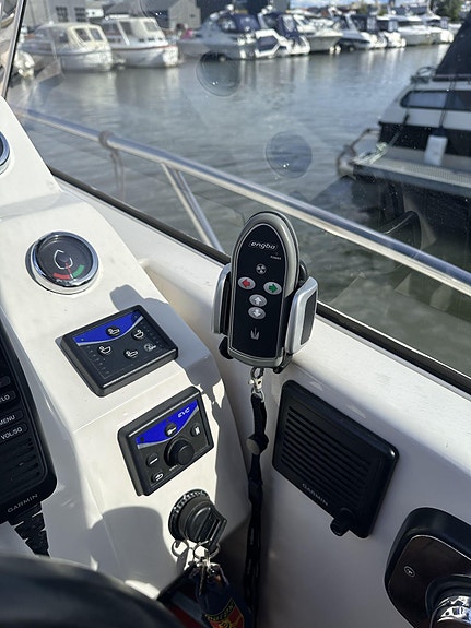 Marex Sun Cruiser med stor badeplattform, 30 fot selges. 7 of 30