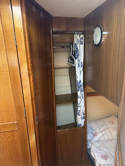 Marex Sun Cruiser med stor badeplattform, 30 fot selges. 19 of 30