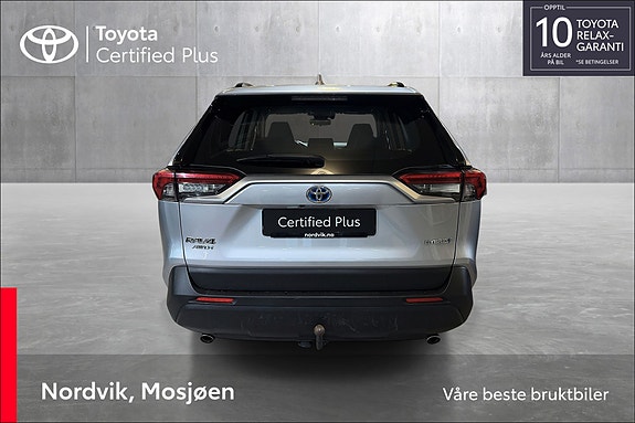 Toyota RAV4 7 of 28