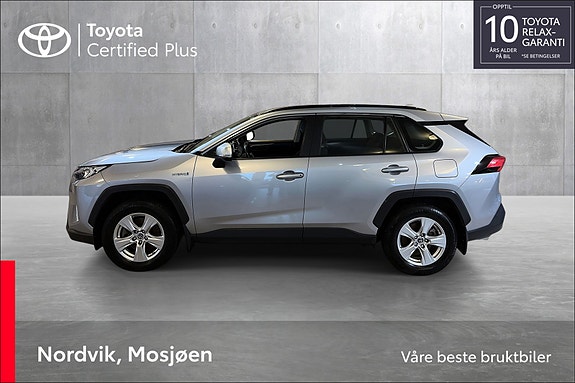 Toyota RAV4 3 of 28
