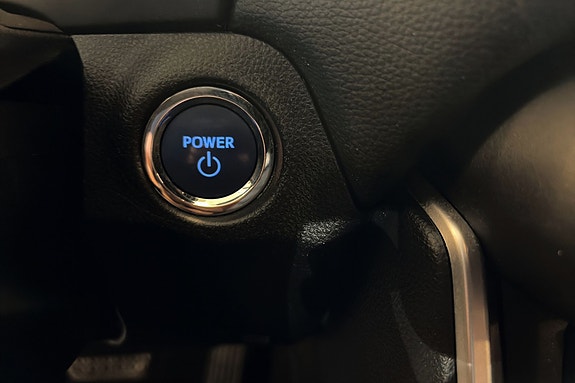 Toyota RAV4 19 of 28