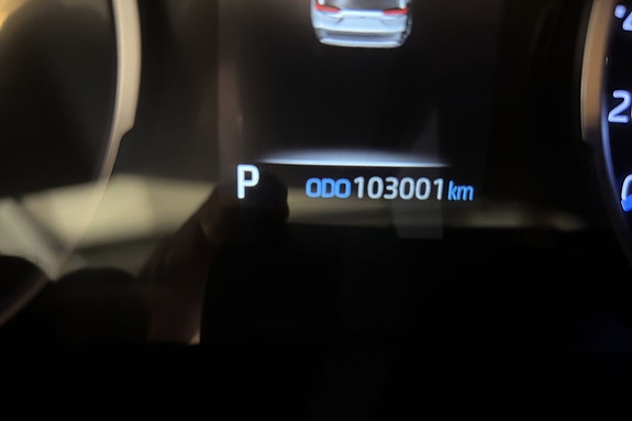 Toyota RAV4 25 of 28