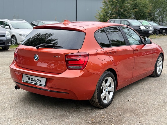 BMW 116i 9 of 30