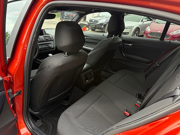 BMW 116i 21 of 30