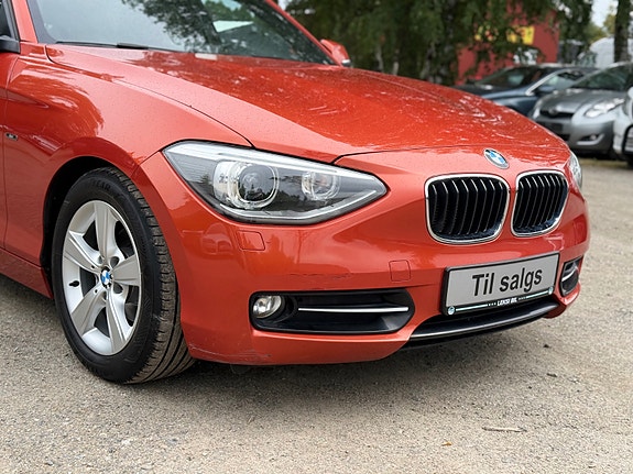 BMW 116i 7 of 30