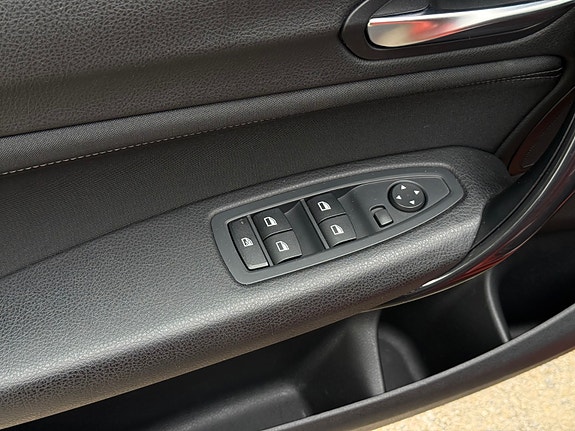 BMW 116i 18 of 30