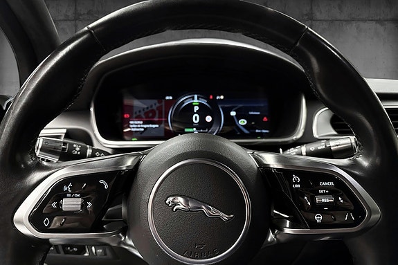Jaguar I-PACE 12 of 12