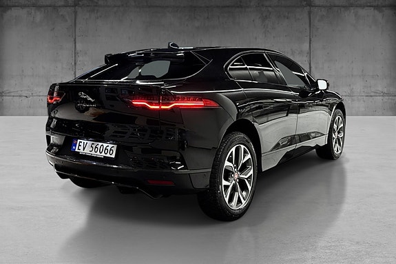 Jaguar I-PACE 5 of 12