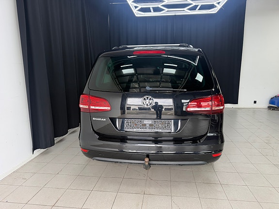 Volkswagen Sharan 8 of 30