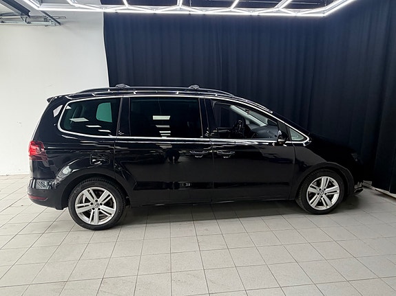 Volkswagen Sharan 7 of 30