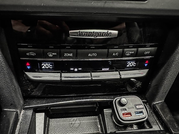 Mercedes-Benz E200 d 24 of 30