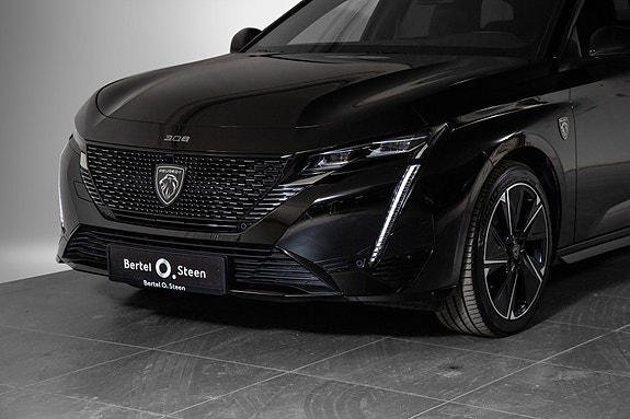 Peugeot e-308 2 of 20