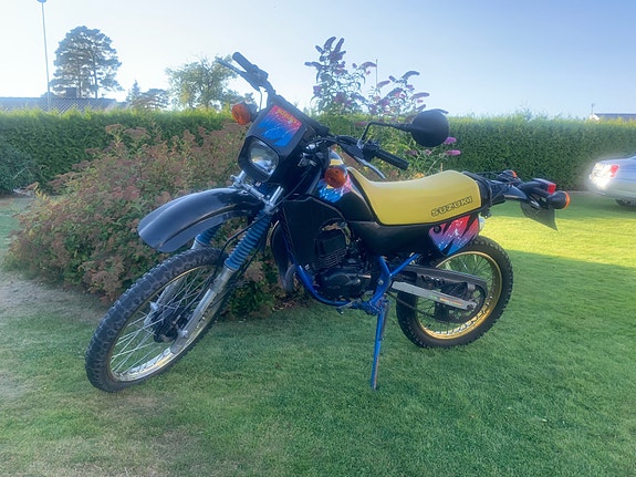 Suzuki TS 50 X 4 of 30