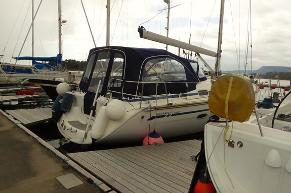 Bavaria 46 Cruiser, 4 lugarer og 2 bad, lite brukt -vurderes solgt 13 of 17