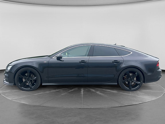 Audi A7 2 of 25