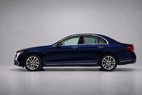 Mercedes-Benz E300 e 11 of 20