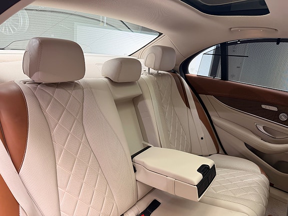 Mercedes-Benz E300 e 6 of 20