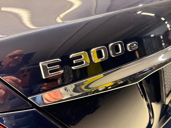 Mercedes-Benz E300 e 20 of 20