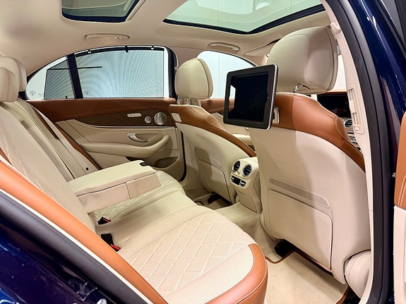 Mercedes-Benz E300 e 4 of 20
