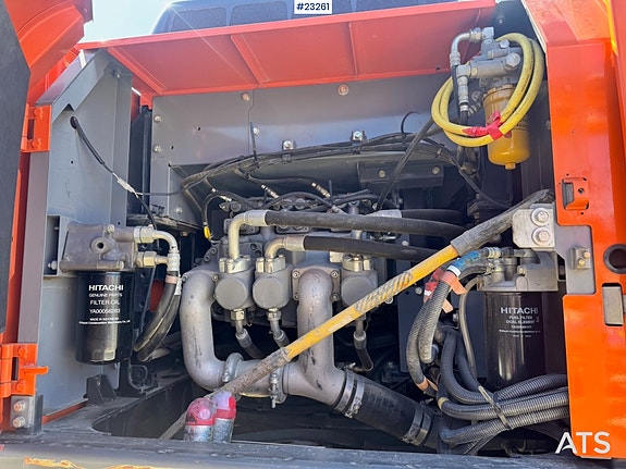 Hitachi ZX250LC-6 Gravemaskin – GPS – Rototilt – 2 skuffer 15 of 23