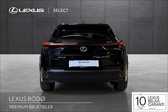 Lexus UX250h 4 of 20