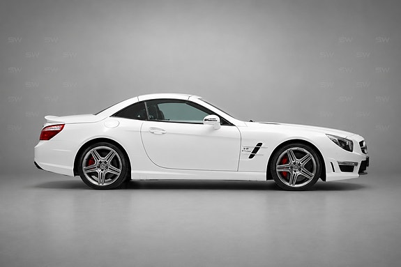 Mercedes-Benz SL63 11 of 30