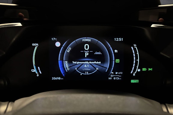 Lexus NX450h 16 of 24