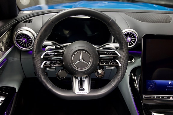 Mercedes-Benz SL43 18 of 30