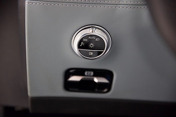 Mercedes-Benz SL43 21 of 30