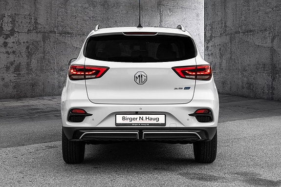 MG ZS EV 5 of 26