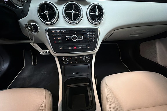 Mercedes-Benz 180 20 of 20