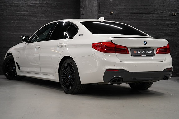 BMW 530e 11 of 30